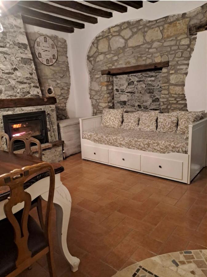 La Teggia Apartment Monte San Pietro Luaran gambar