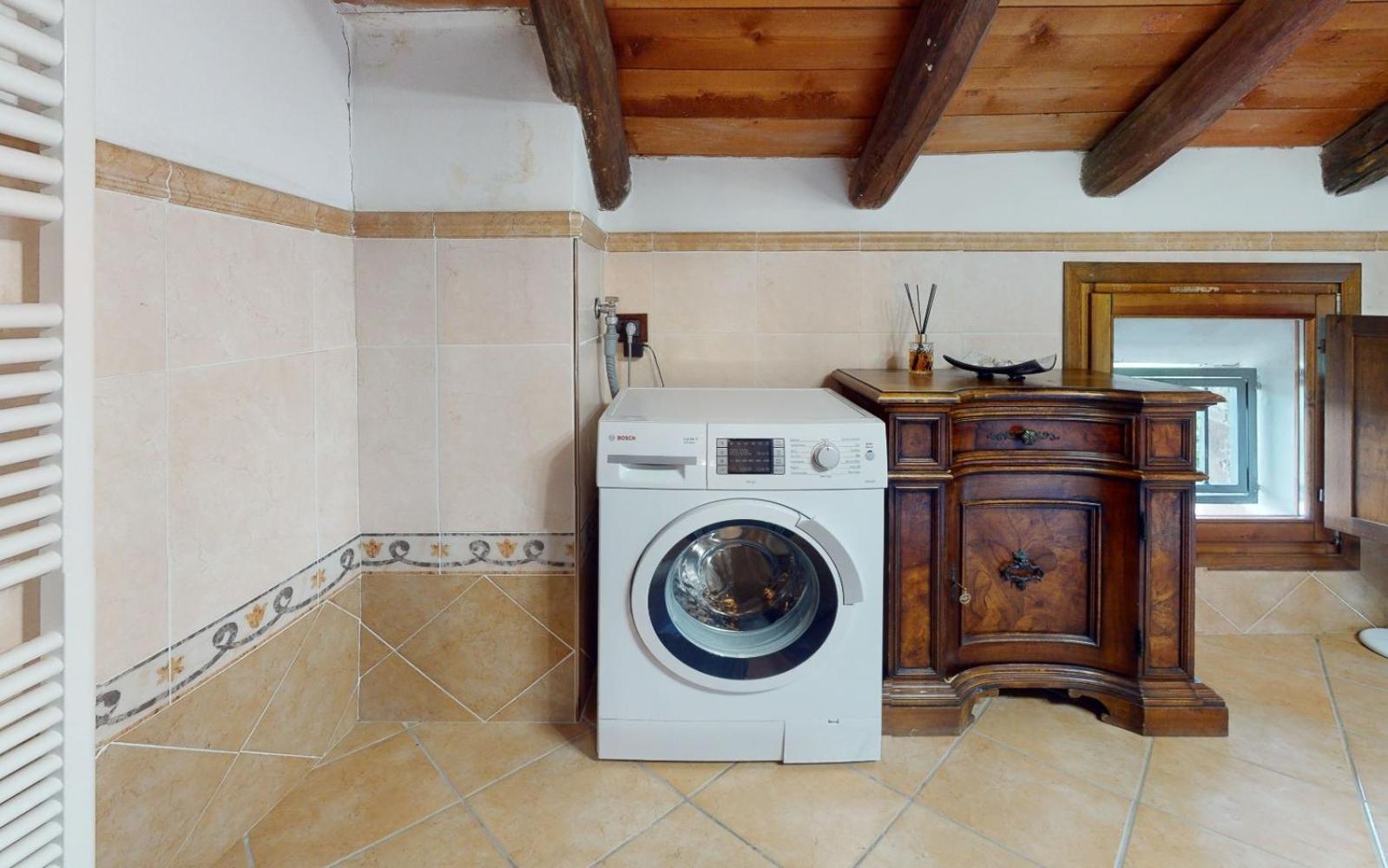 La Teggia Apartment Monte San Pietro Luaran gambar